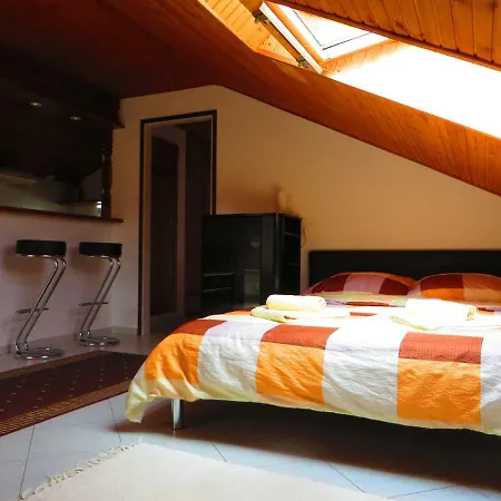 Holiday home Sea View House Panorama Tulisevica